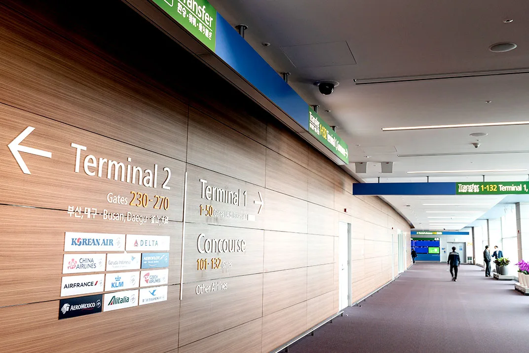 Transfer signs at Incheon Airport point passengers to Terminal 1, Terminal 2 and the Concourse. Photo: Korean Air